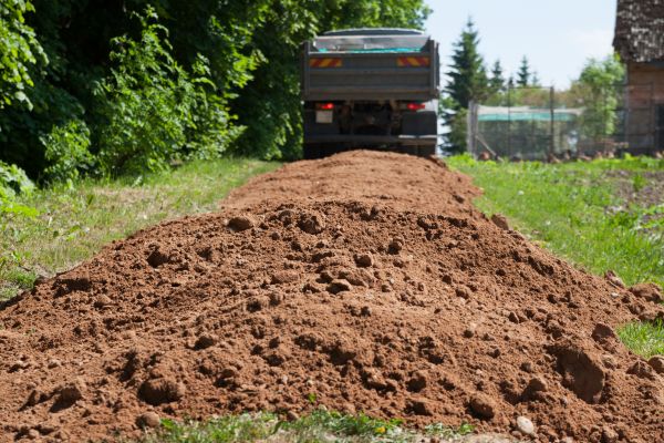 Residential Soil Delivery in Anaheim