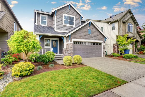 Curb Appeal Landscaping in Anaheim