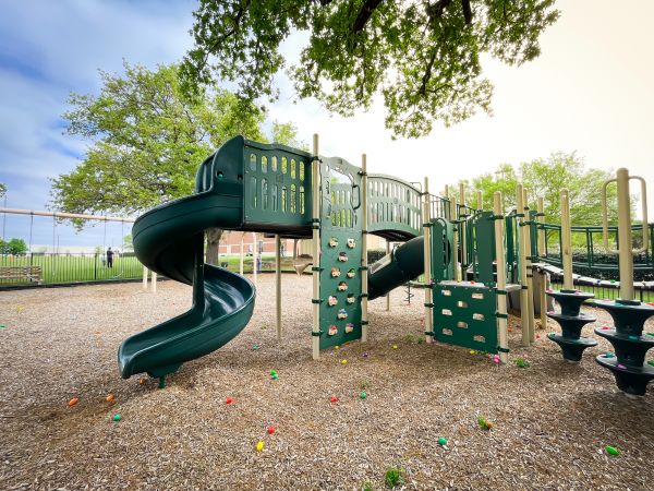 Playground Mulch Service in Anaheim