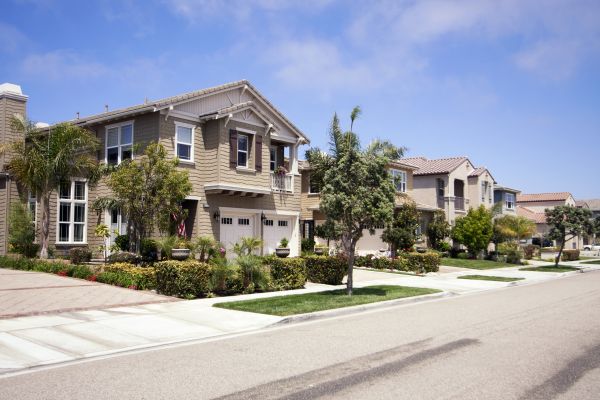 Neighborhood Landscaping in Anaheim